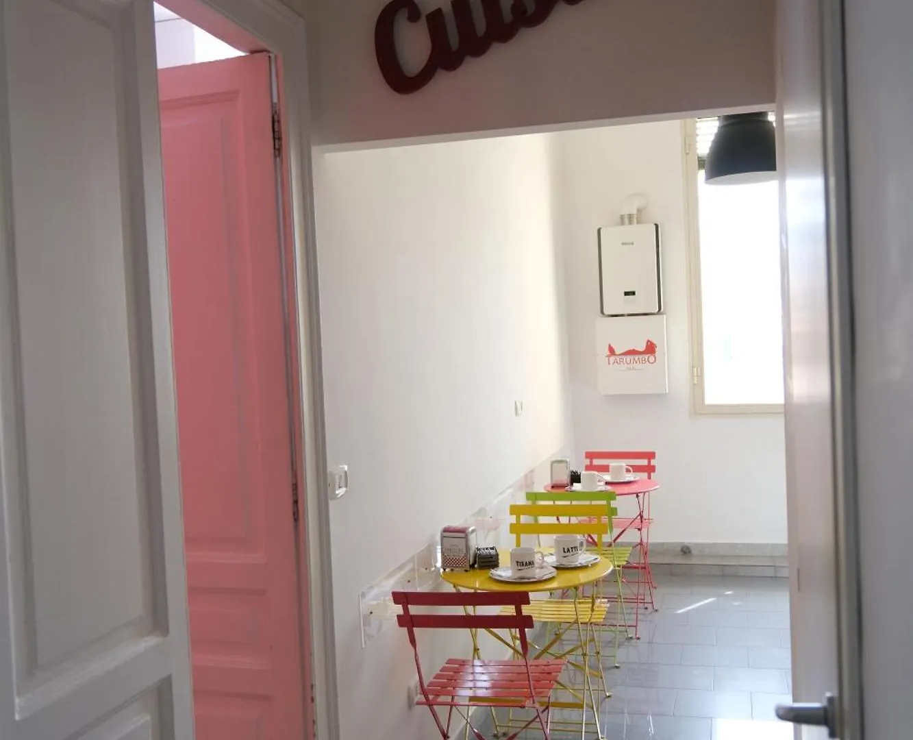 ** Bed & Breakfast B&B Tarumbo Naples Italy