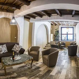 hotel-anfiteatro-flavio.it-romehotels.com/