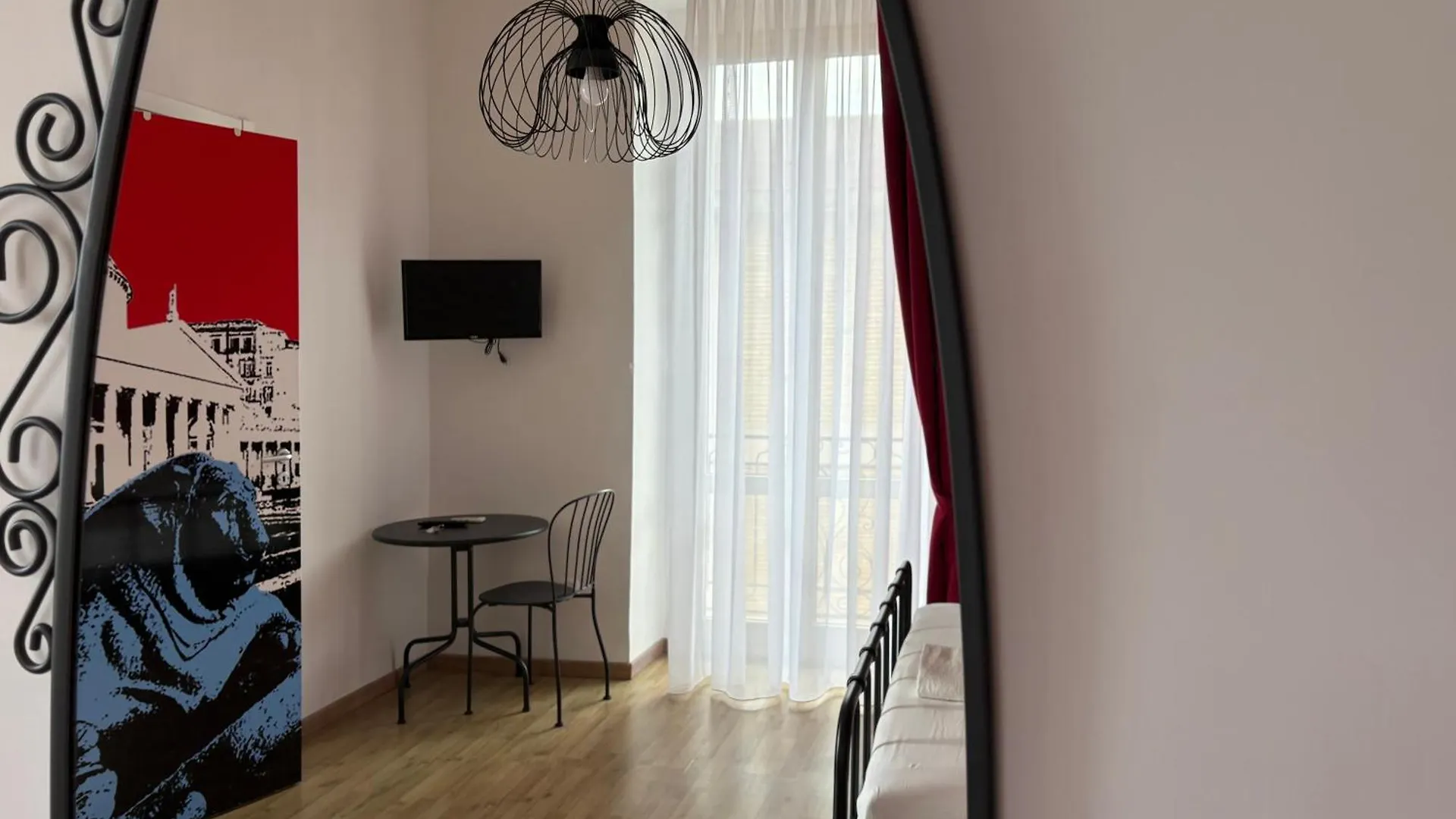 Nocleg ze śniadaniem B&B Tarumbo Neapol