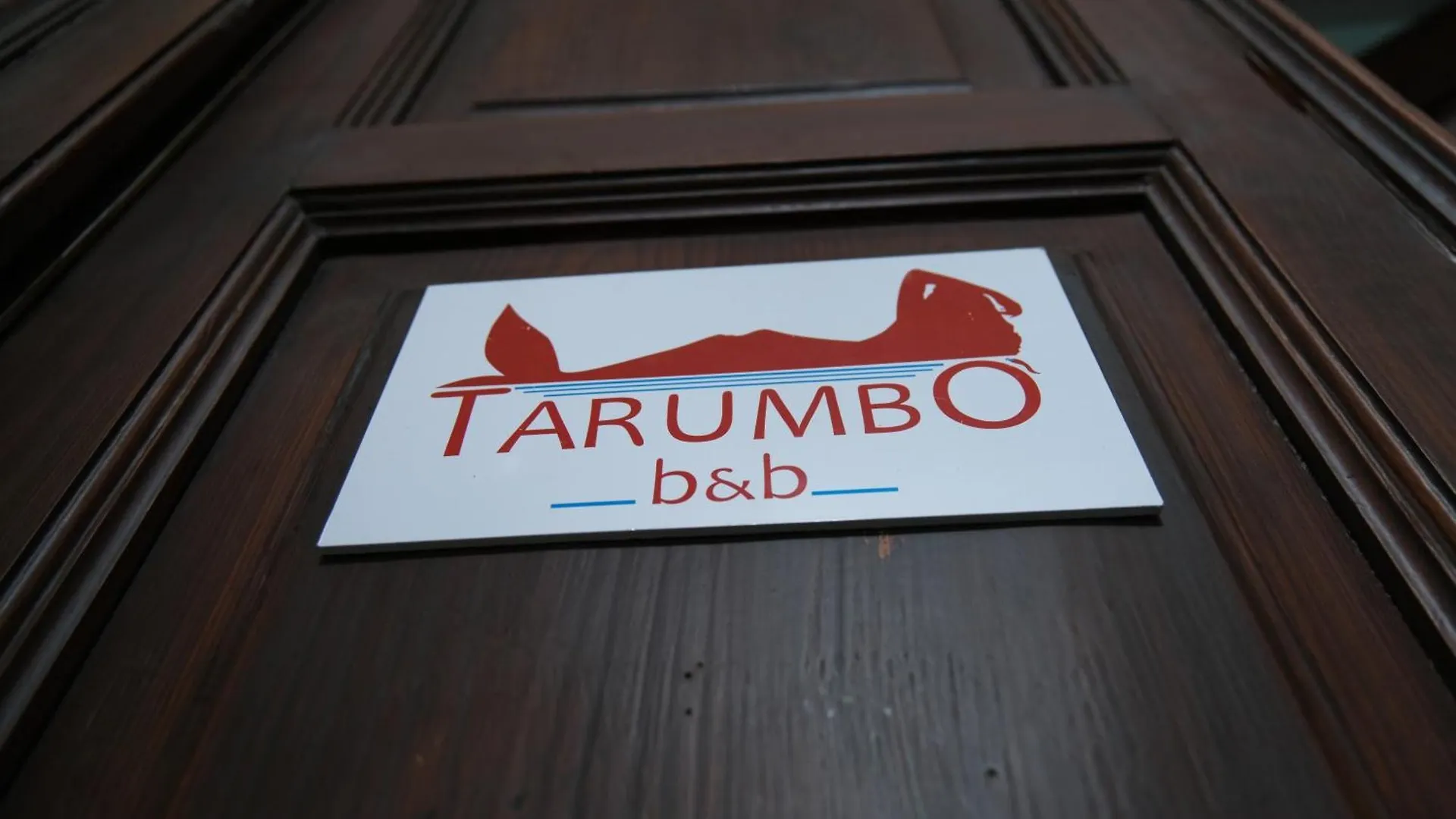 B&B Tarumbo Neapol 2*,  Włochy