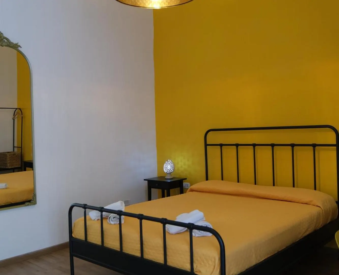 B&B Tarumbo Neapol 2*,