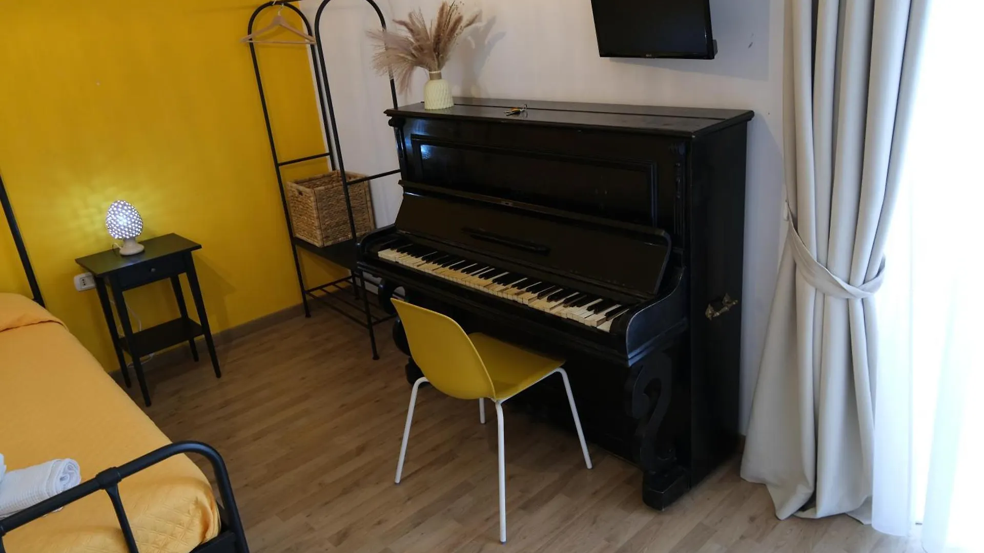B&B Tarumbo Naples 2*,  Italy